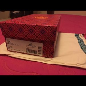 Tory Burch shoesbox and dustbag